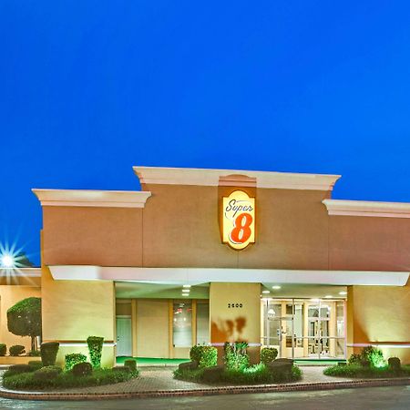 Hotel Super 8 By Wyndham Norman Exteriér fotografie