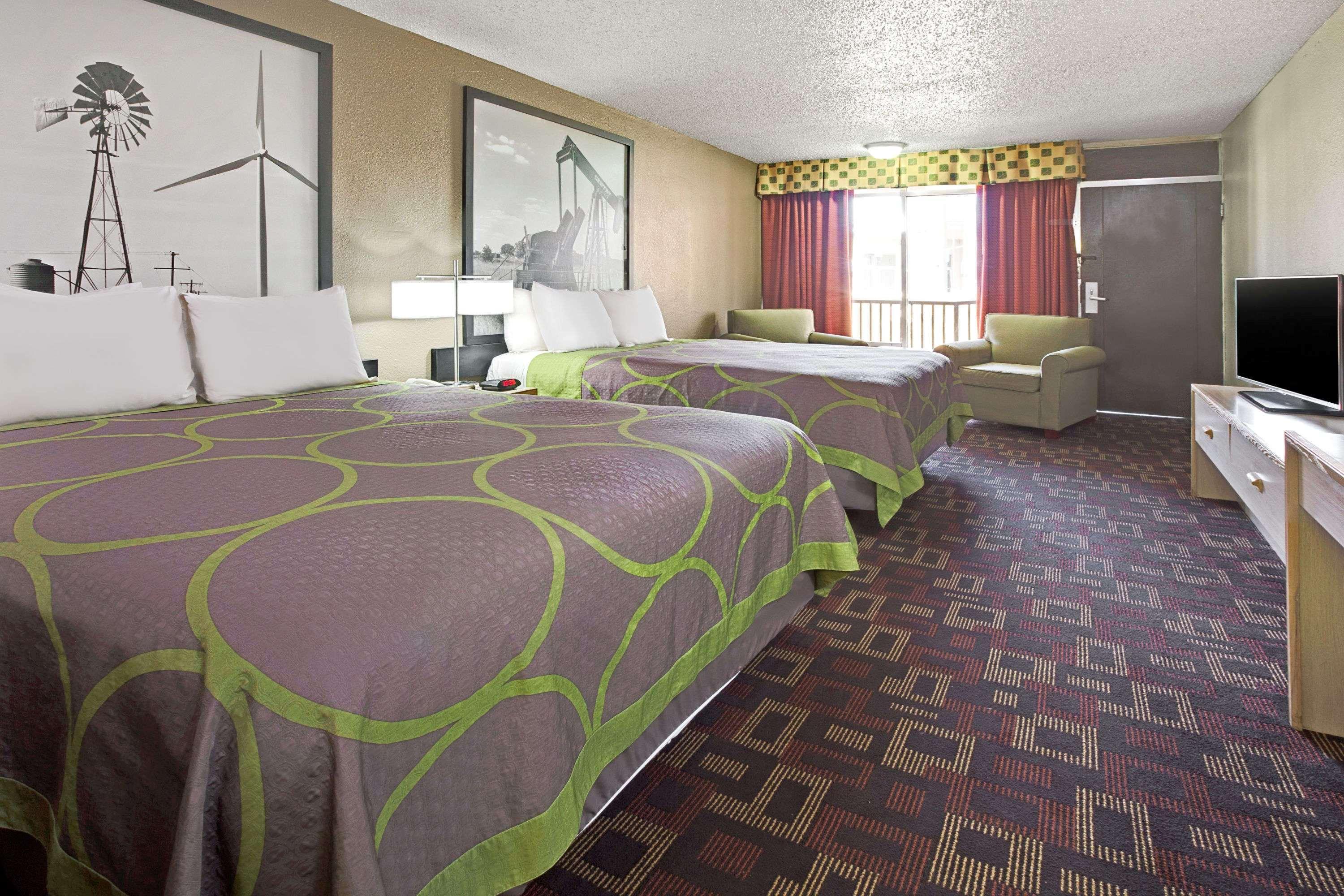 Hotel Super 8 By Wyndham Norman Exteriér fotografie