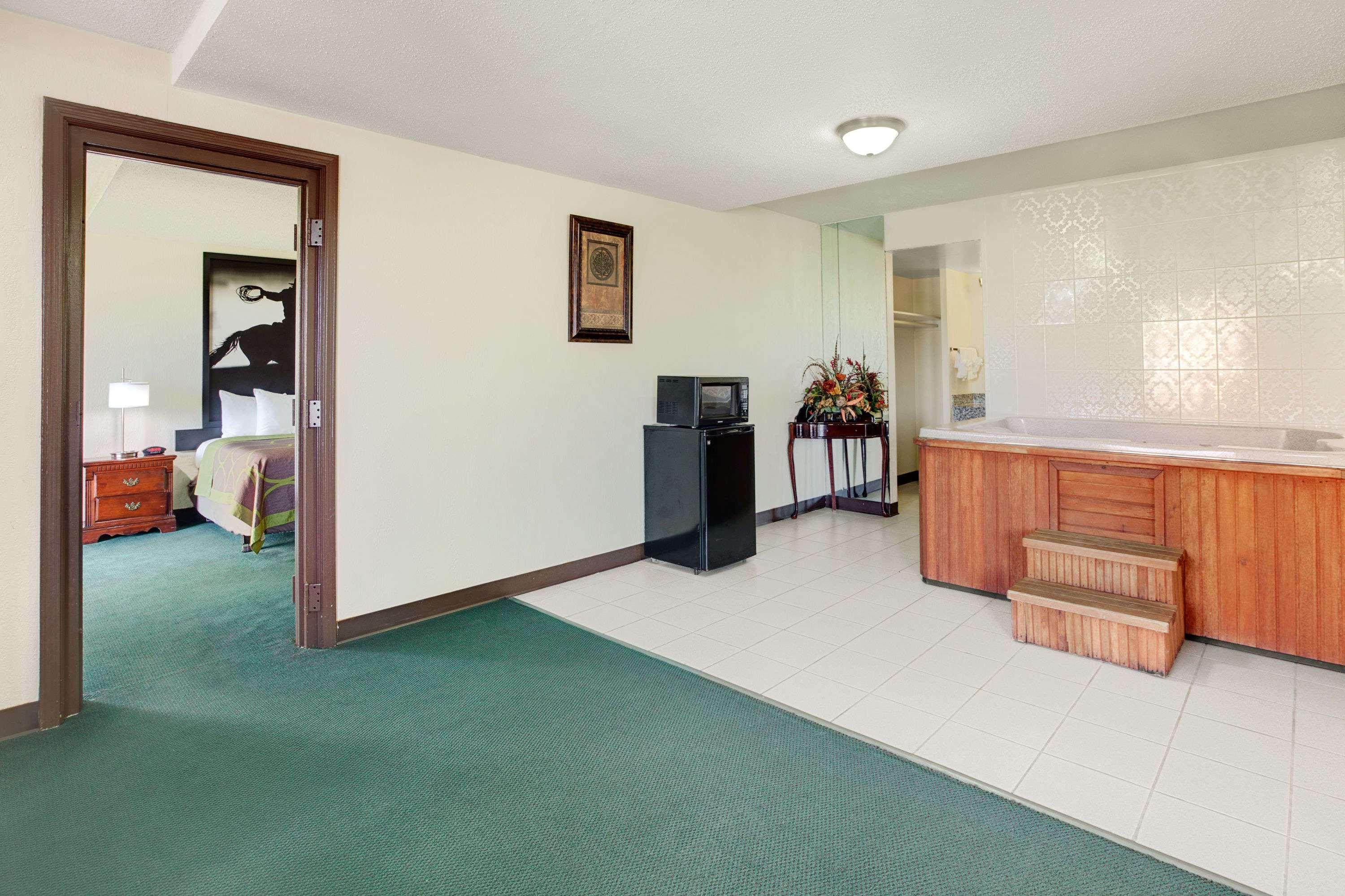 Hotel Super 8 By Wyndham Norman Exteriér fotografie