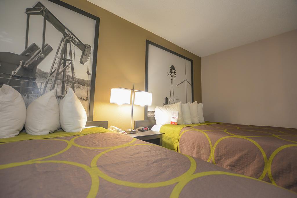 Hotel Super 8 By Wyndham Norman Exteriér fotografie